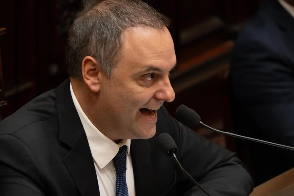 el-jefe-gabinete-manuel-adorni-se-presento-el-congreso